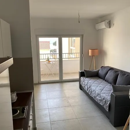 Nika Apartament *